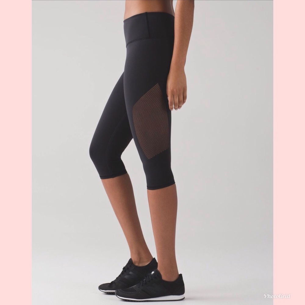 Lululemon Reveal Crop 15” black